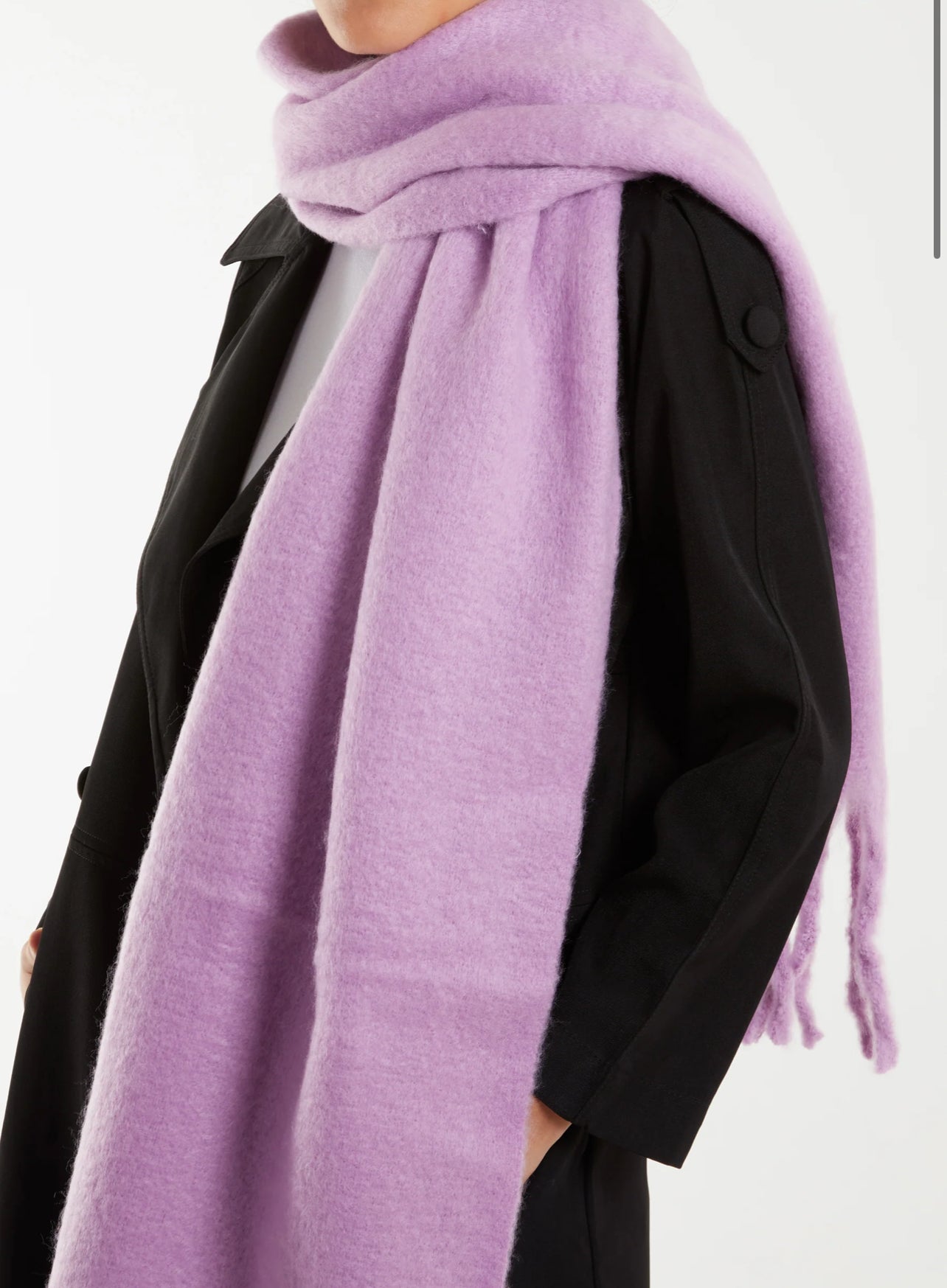 Nova scarf