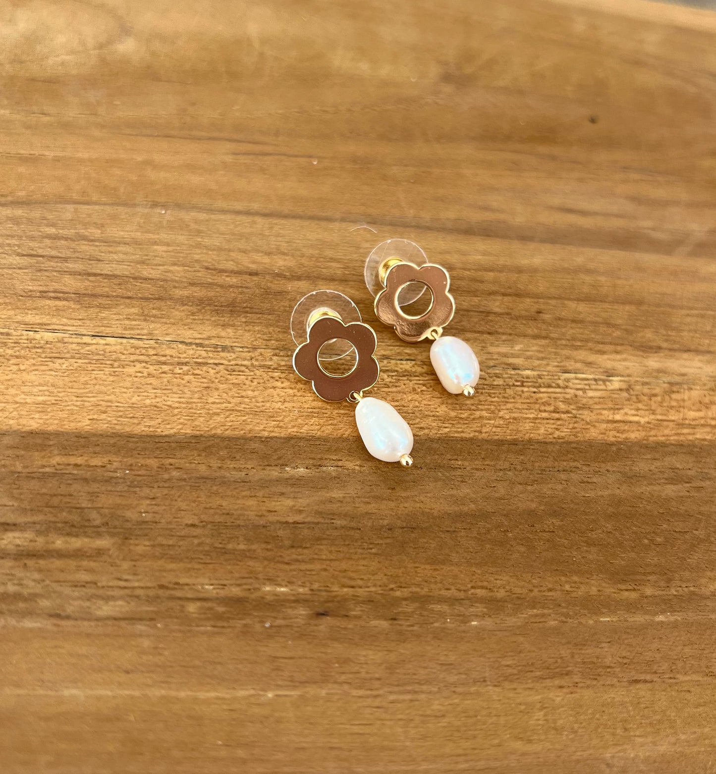 Retro Flower Earrings