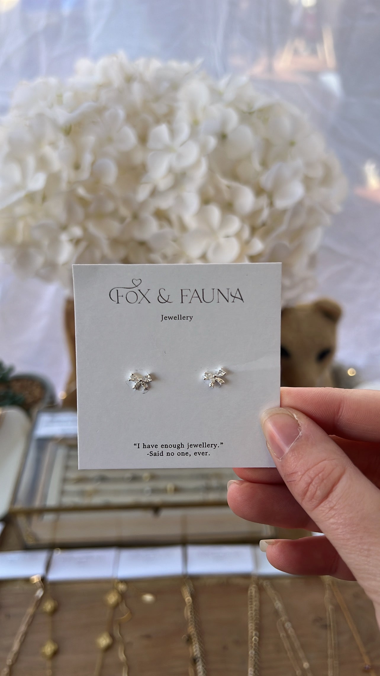 Bow Pendant Earring