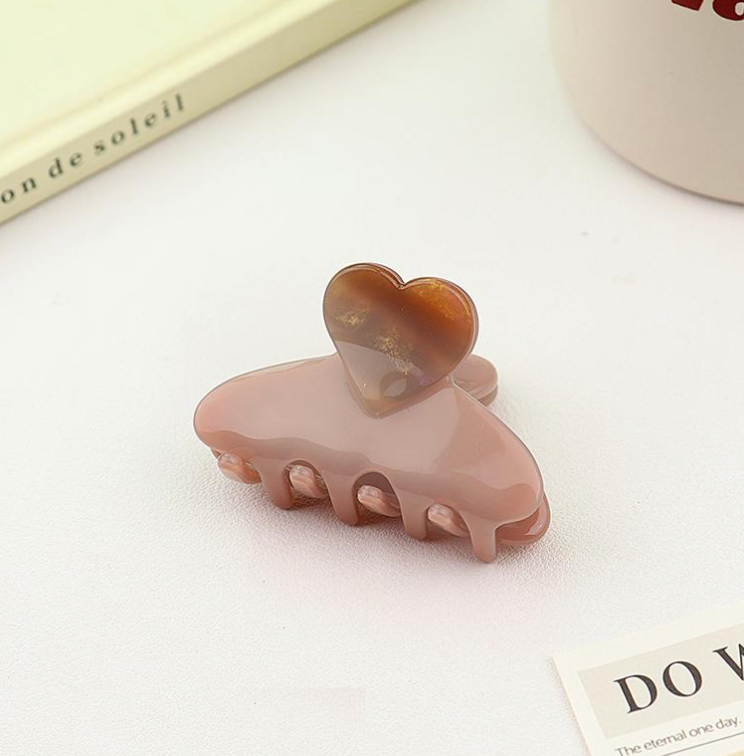 Small Heart Claw Clip