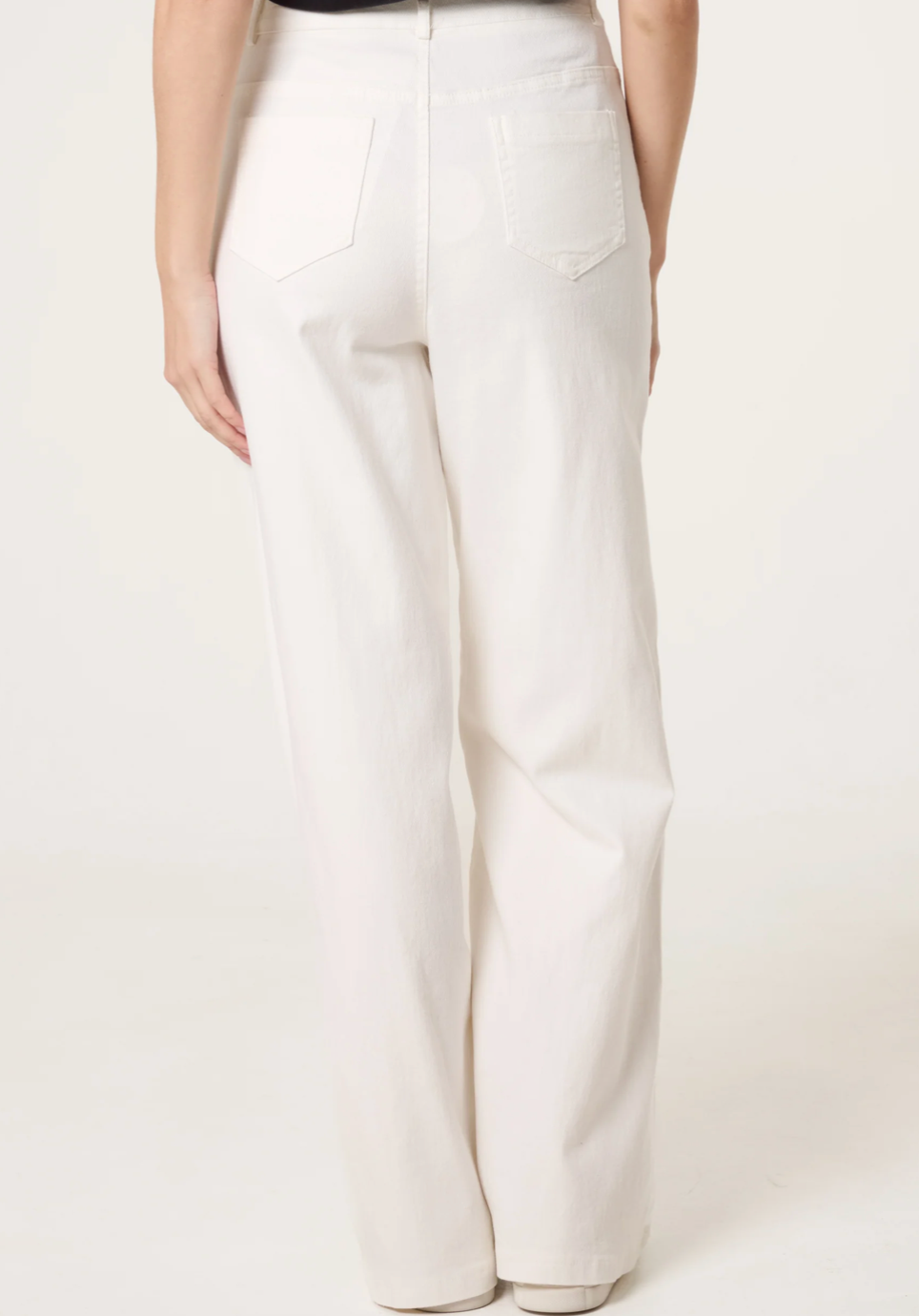 Floral Embroidered Jeans