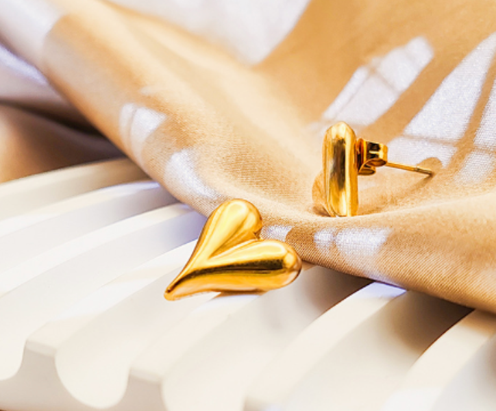 Tapered Heart Earring