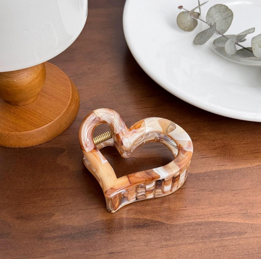 Open Heart Claw Clip