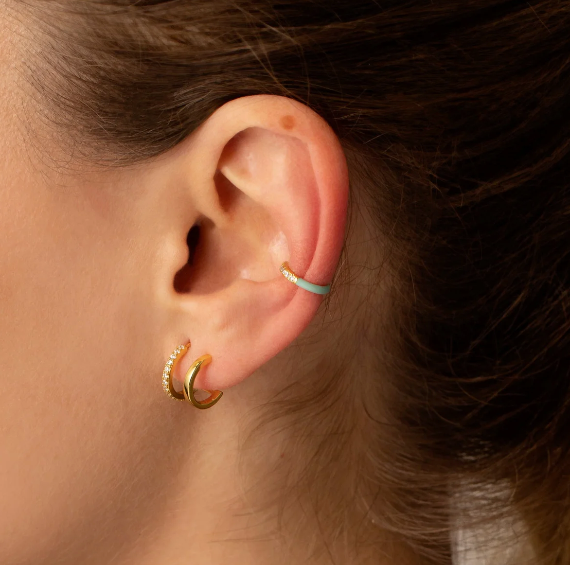 Enamel Wave Ear Cuff