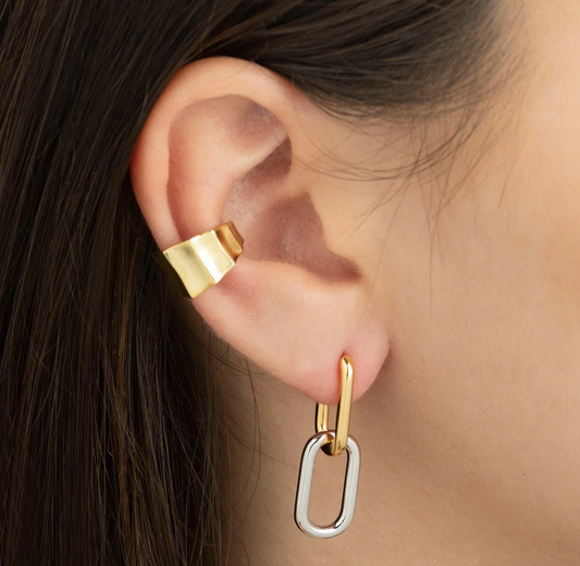 Structured Ear Cuff