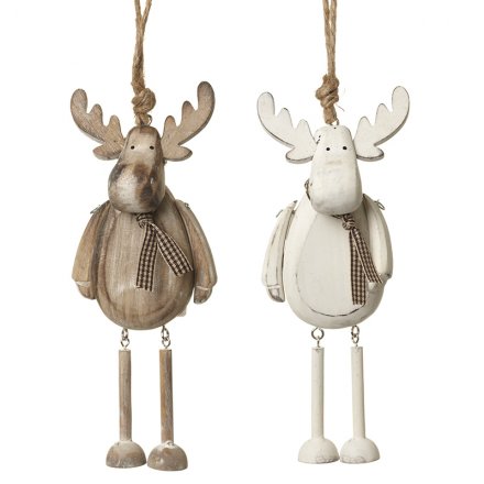 Wooden hanging reindeer