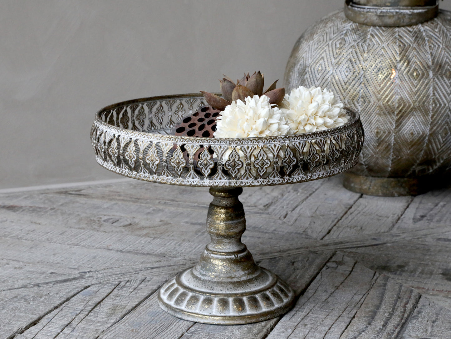Vire Centrepiece