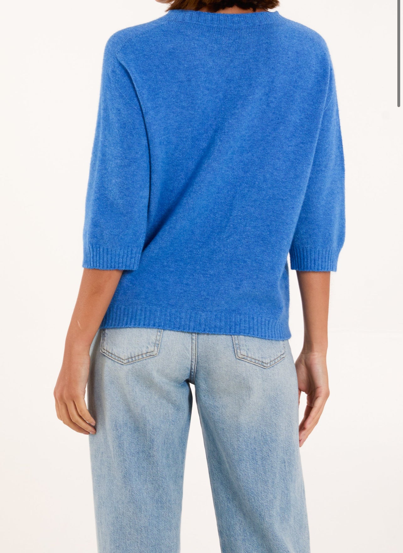 Short sleeve crew neck jumper