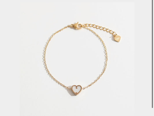 Mother of Pearl Heart Bracelet