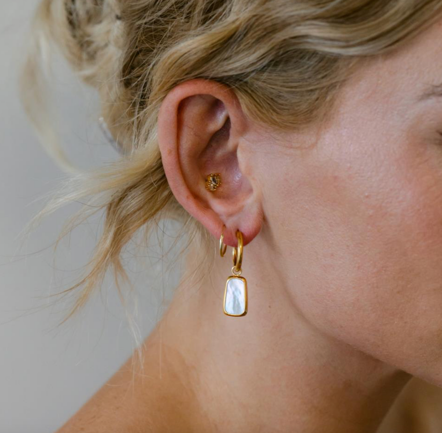 Rec mother of pearl drop earring