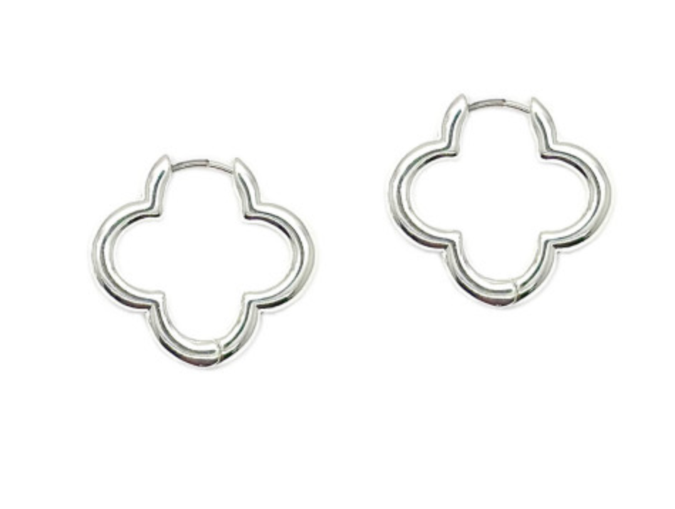 Metal Clover Shape Earring