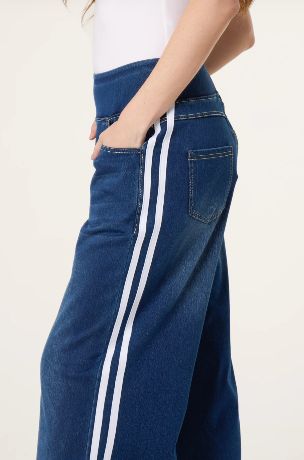 Side Stripe Trouser