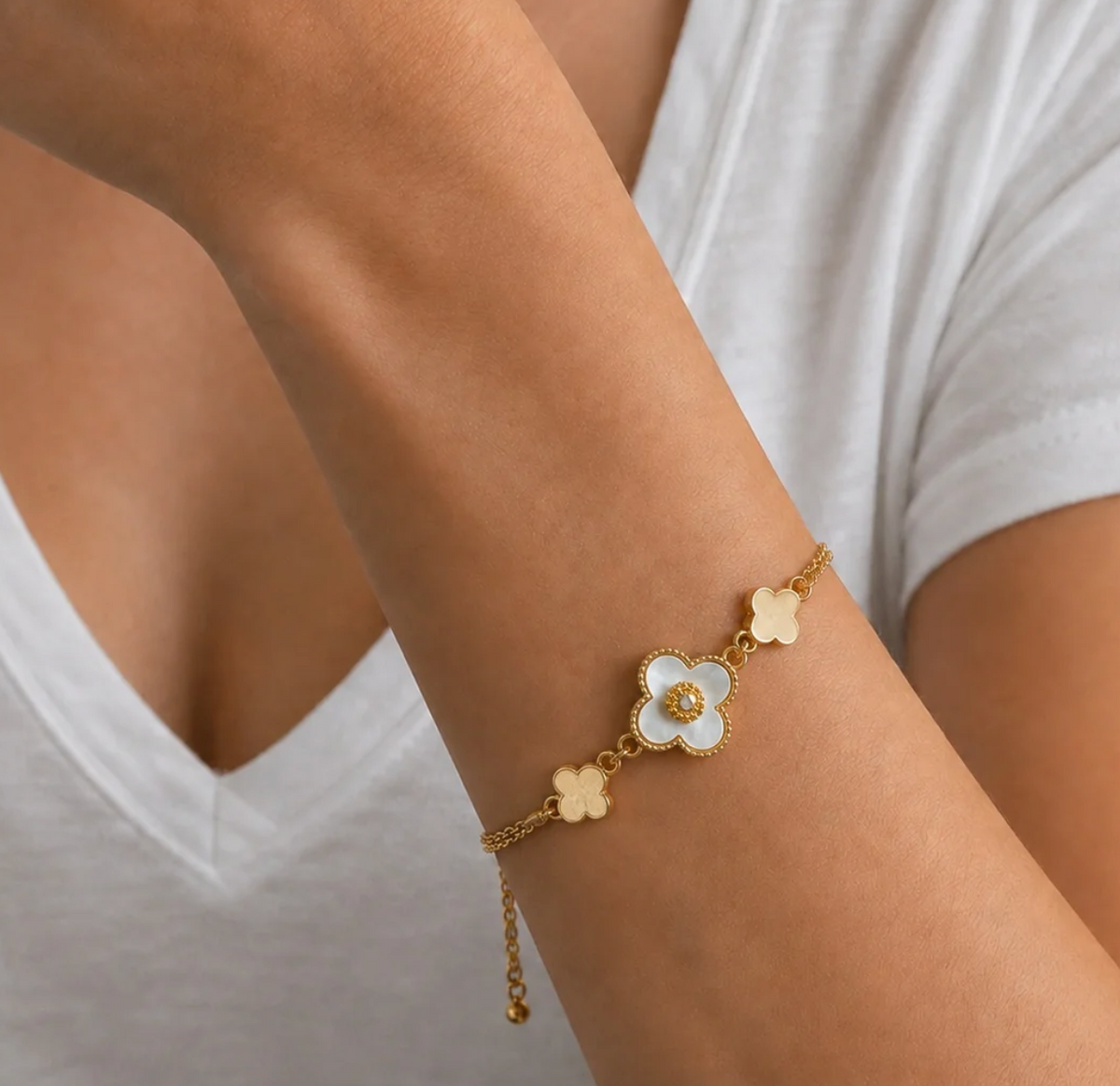 Mop Clover Slider Bracelet