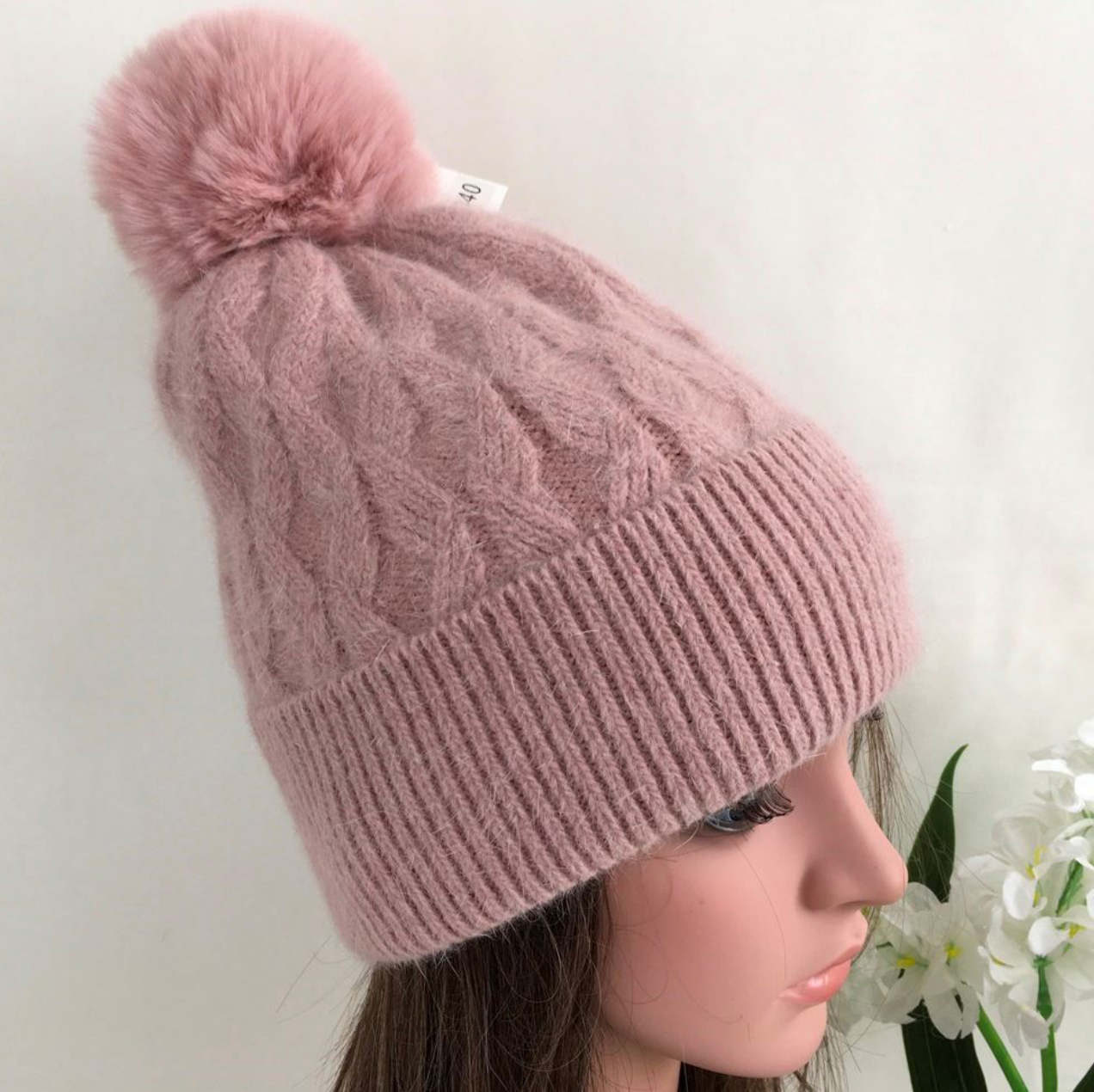 Sadie bobble hat
