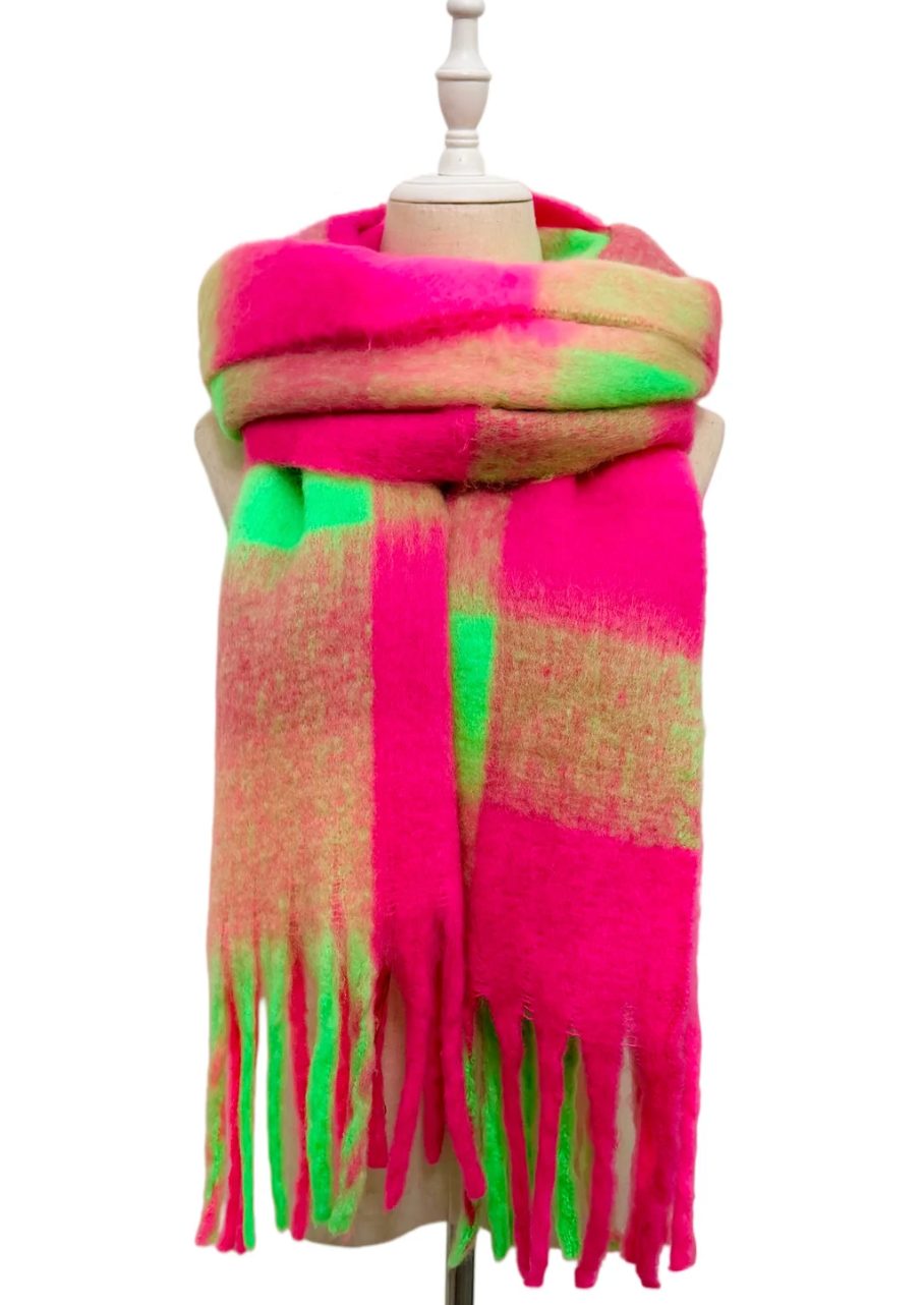 Cosy Check Chunky Tassel Scarf
