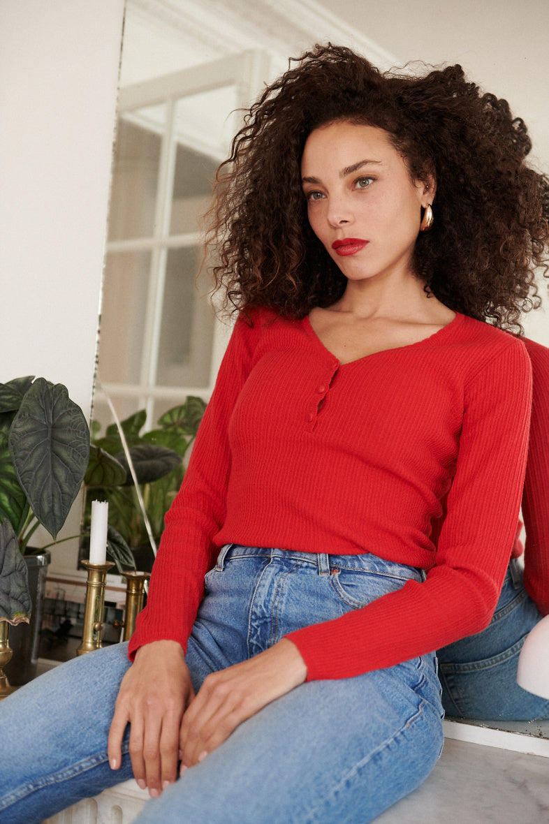 Rouge Cotton V Neck Top